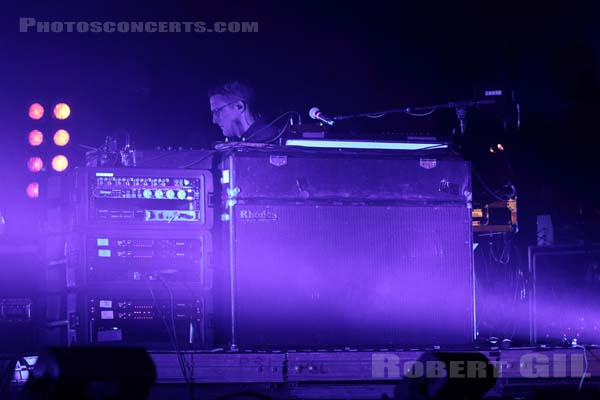 FLOATING POINTS - 2016-10-27 - PARIS - Grande Halle de La Villette - 